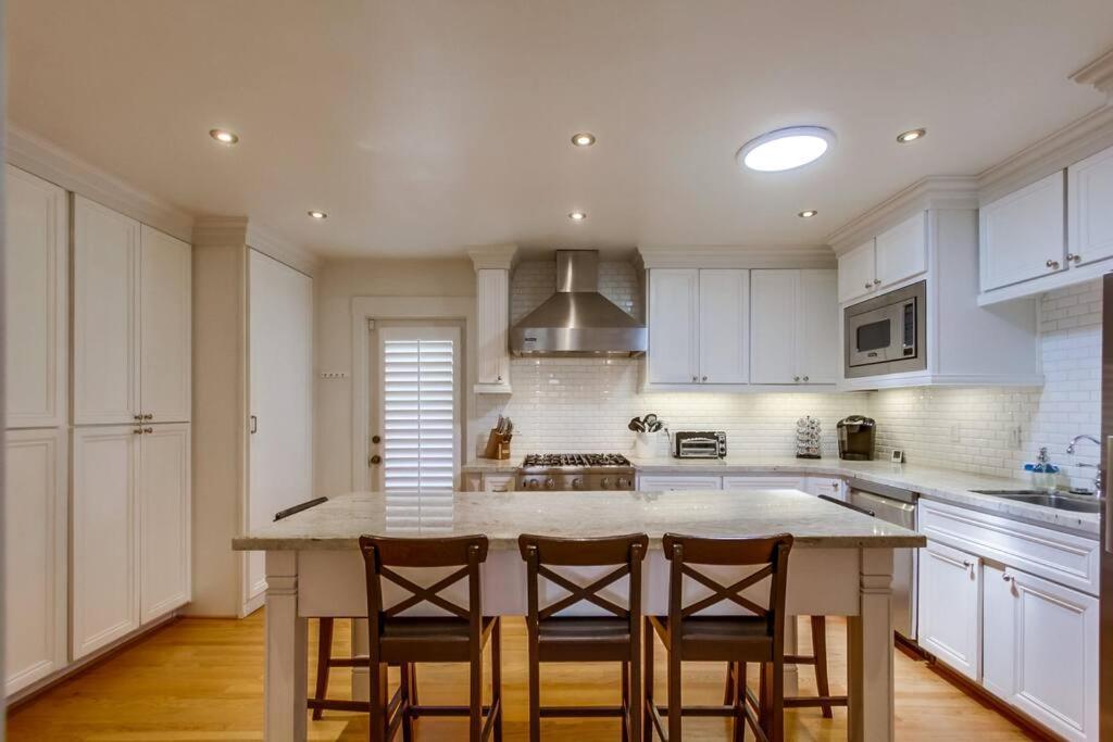 Cozy Craftsman Bungalow, Hillcrest/Mission Hills ซานดิเอโก ภายนอก รูปภาพ